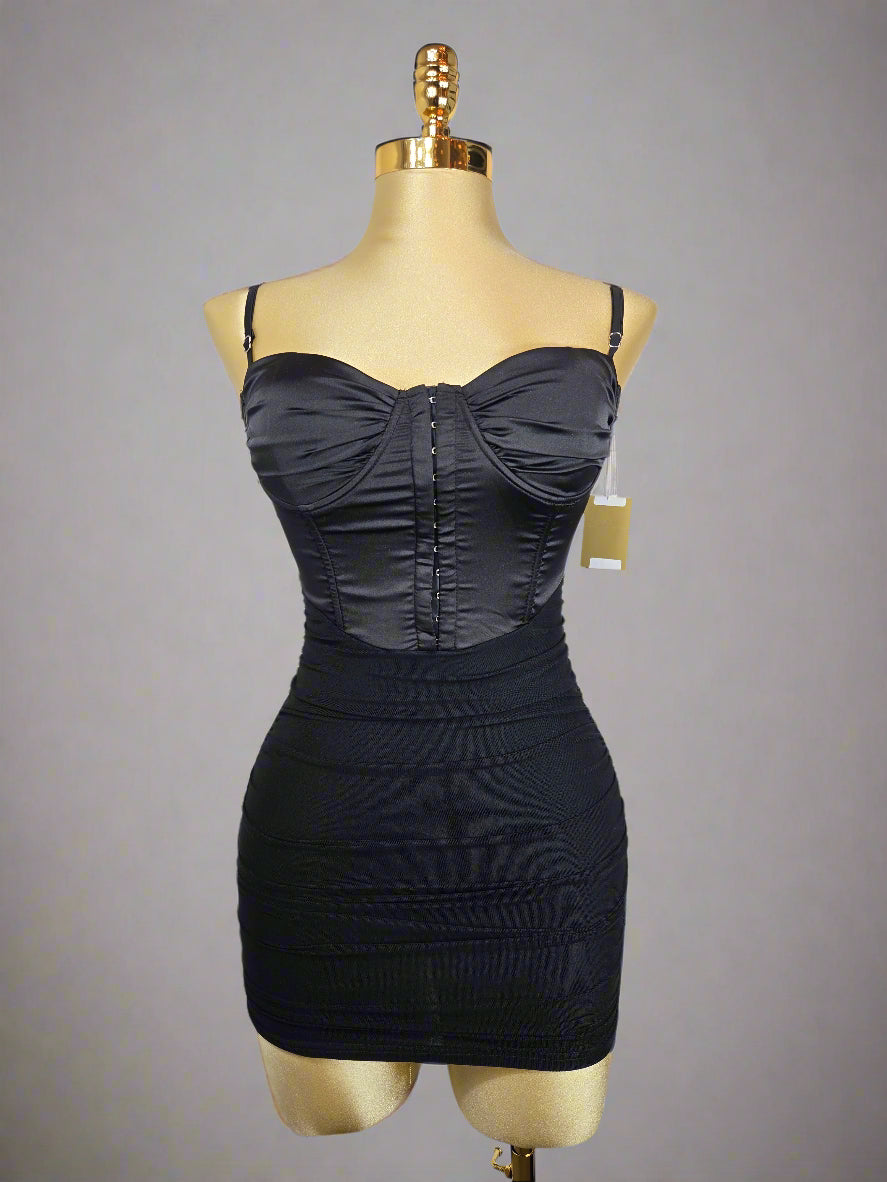 Ainhoa's Dress