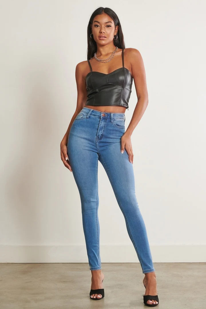 Arai's Jeans