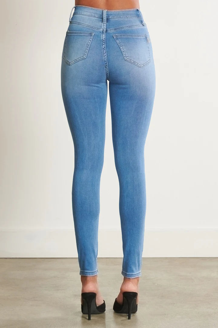 Arai's Jeans
