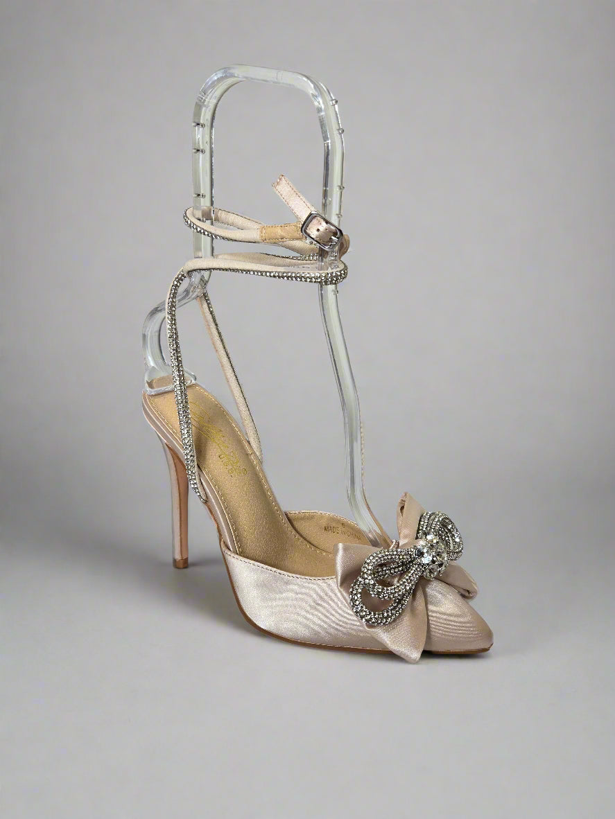 Aila's Heels