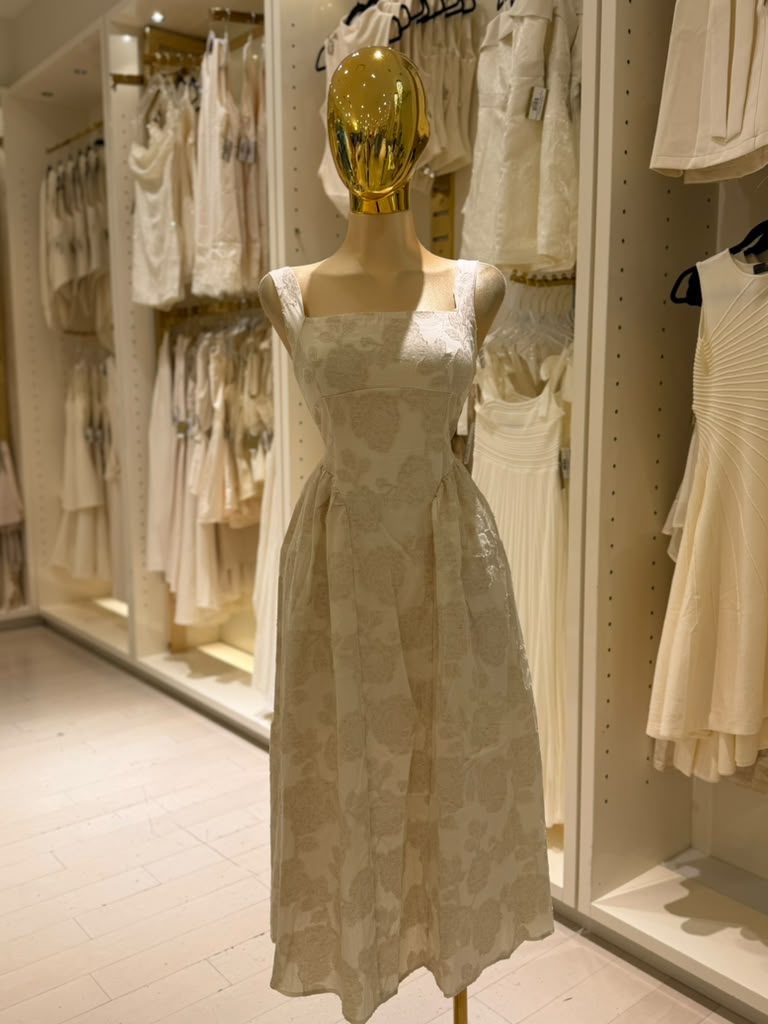 Dolores's Midi Dress