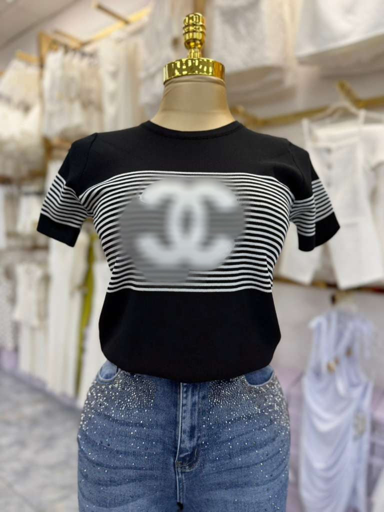 Liv's Top