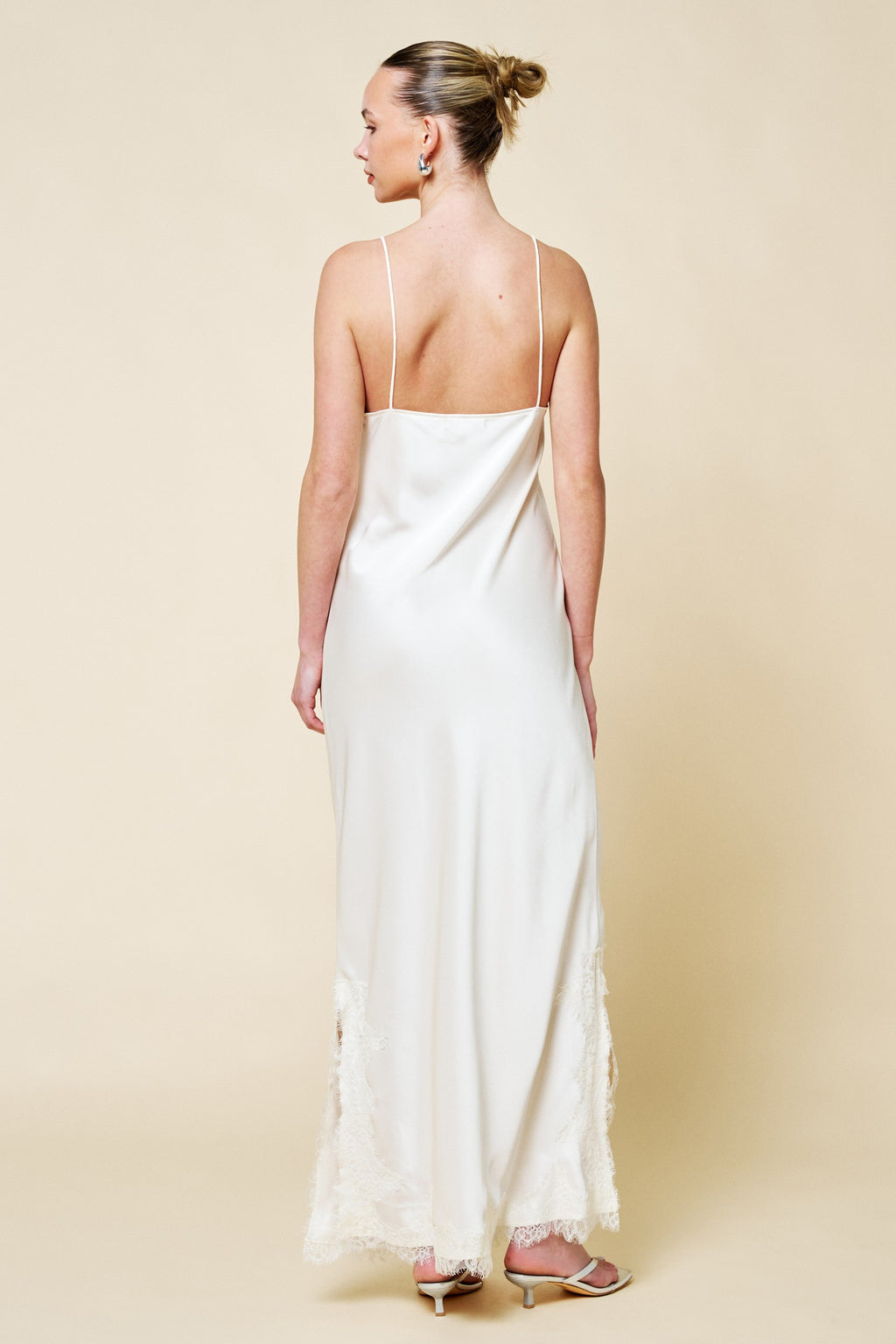 Luni's Dress