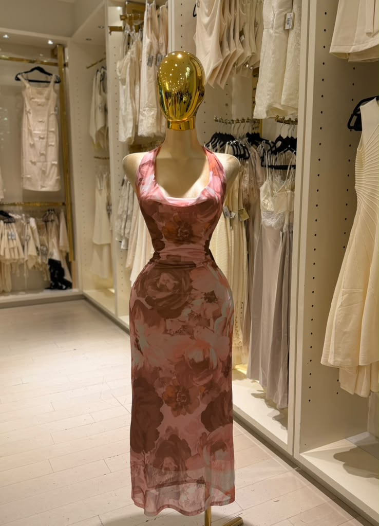 Rhiafela's Dress