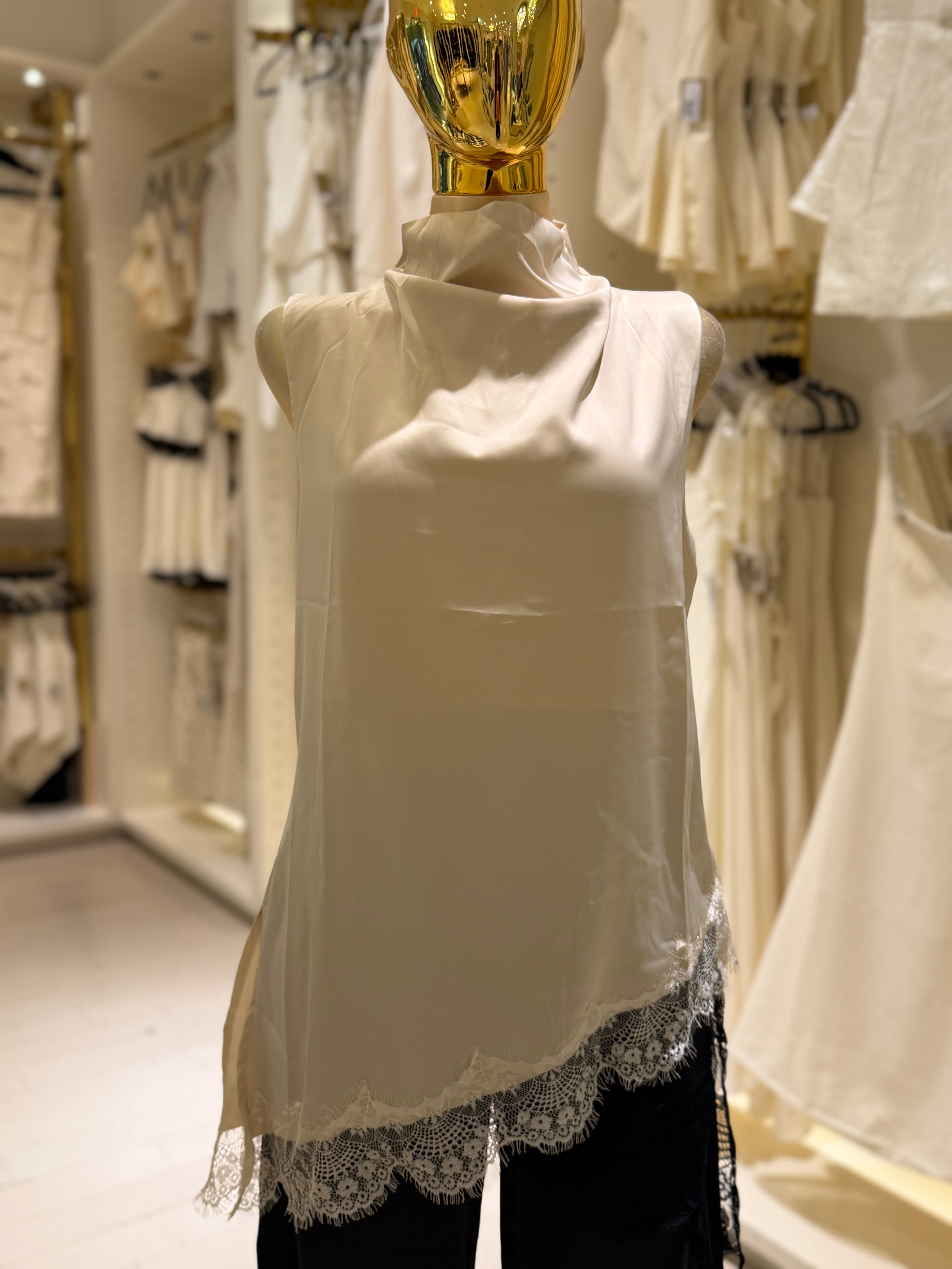 Zaira's Top