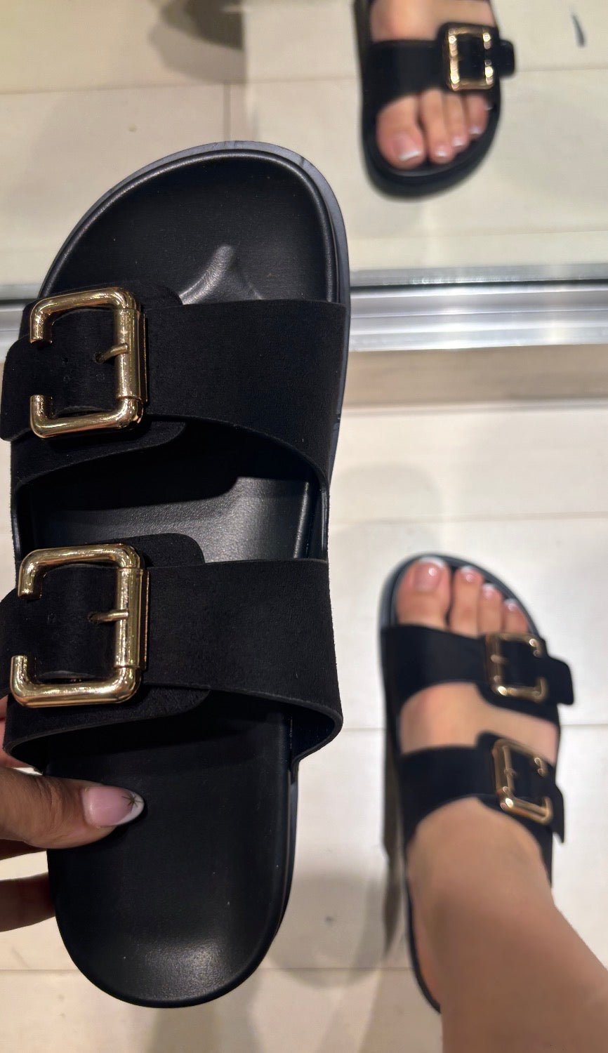 Duai Sandal