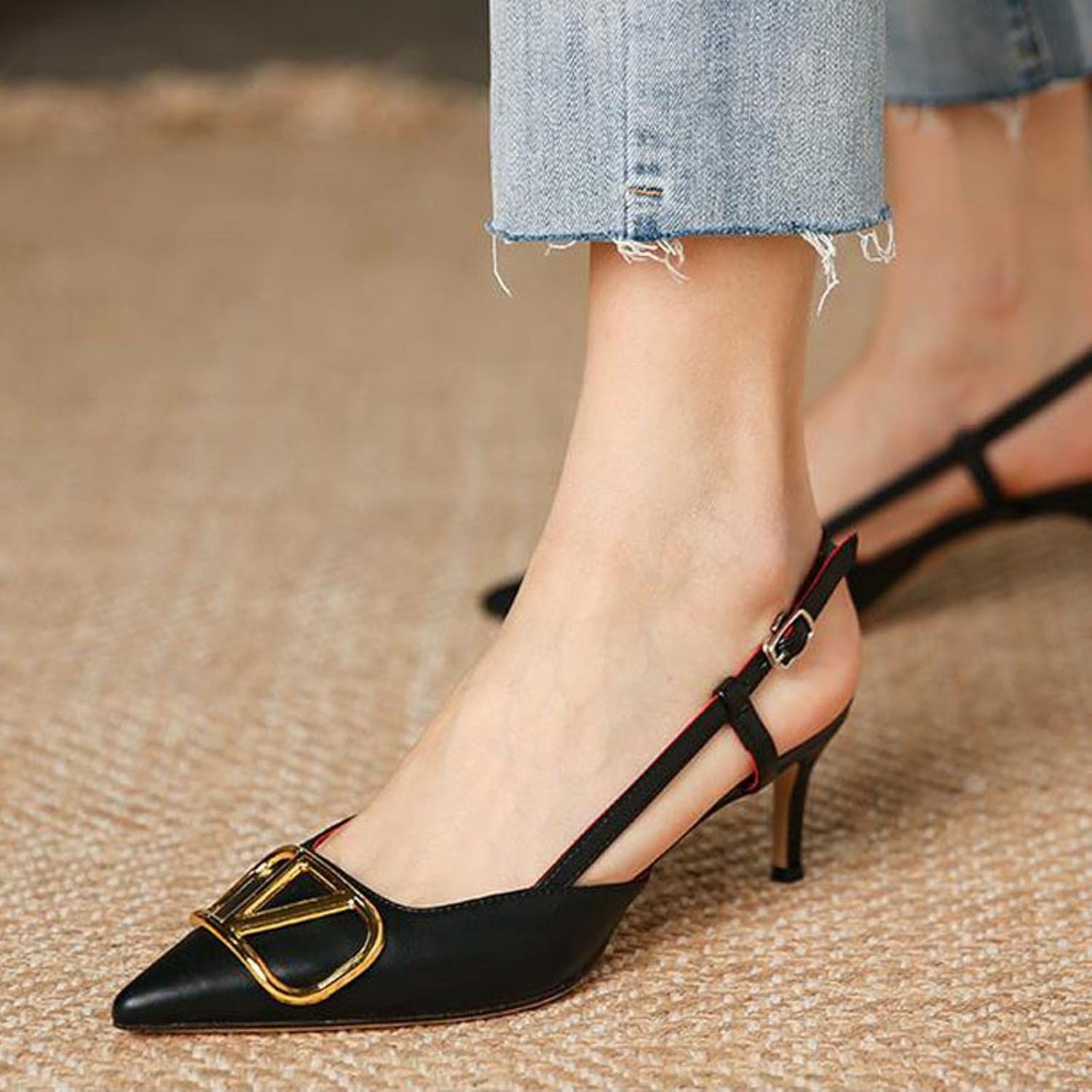 Robin's Heels
