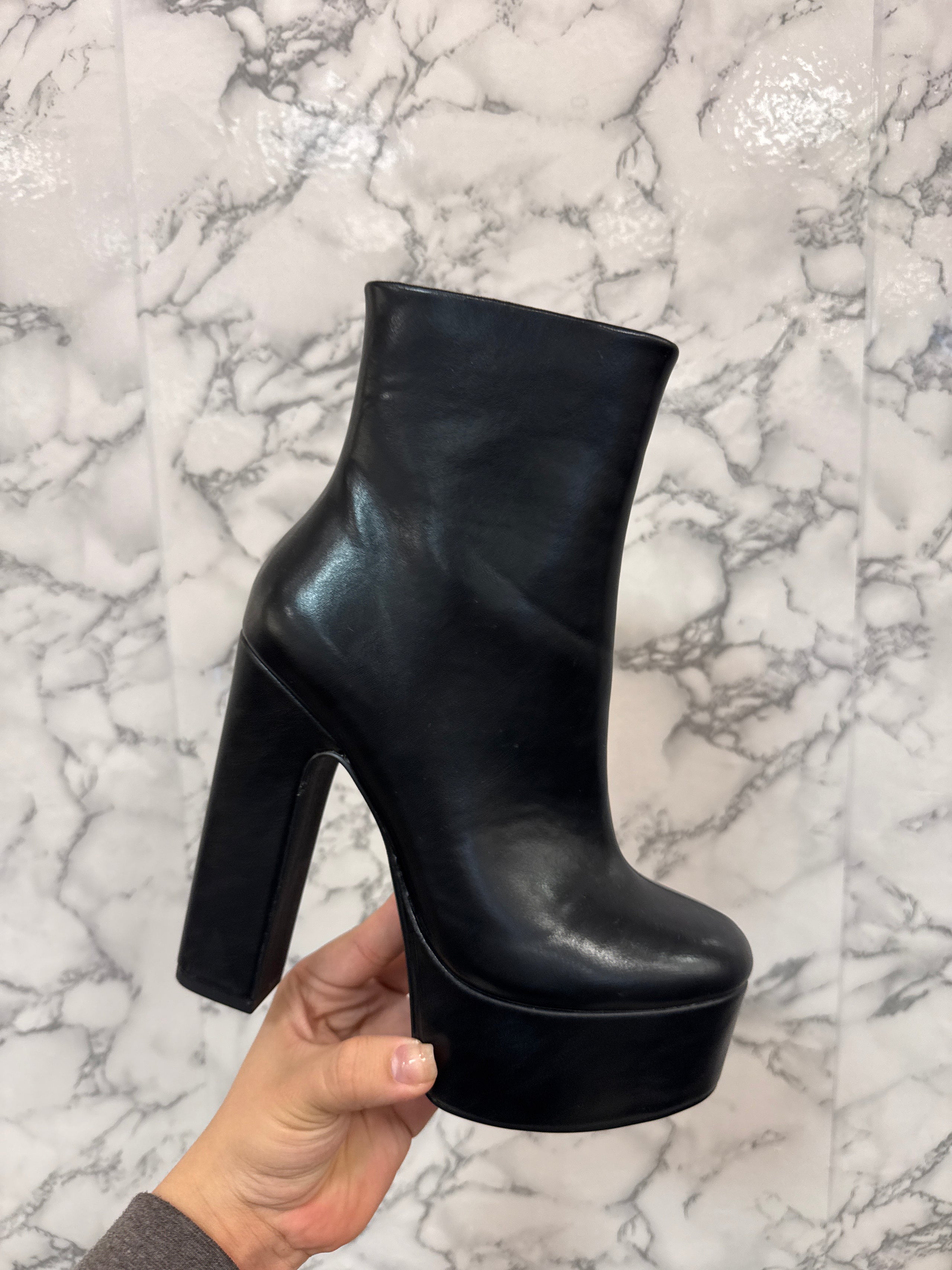 Maren's Boots