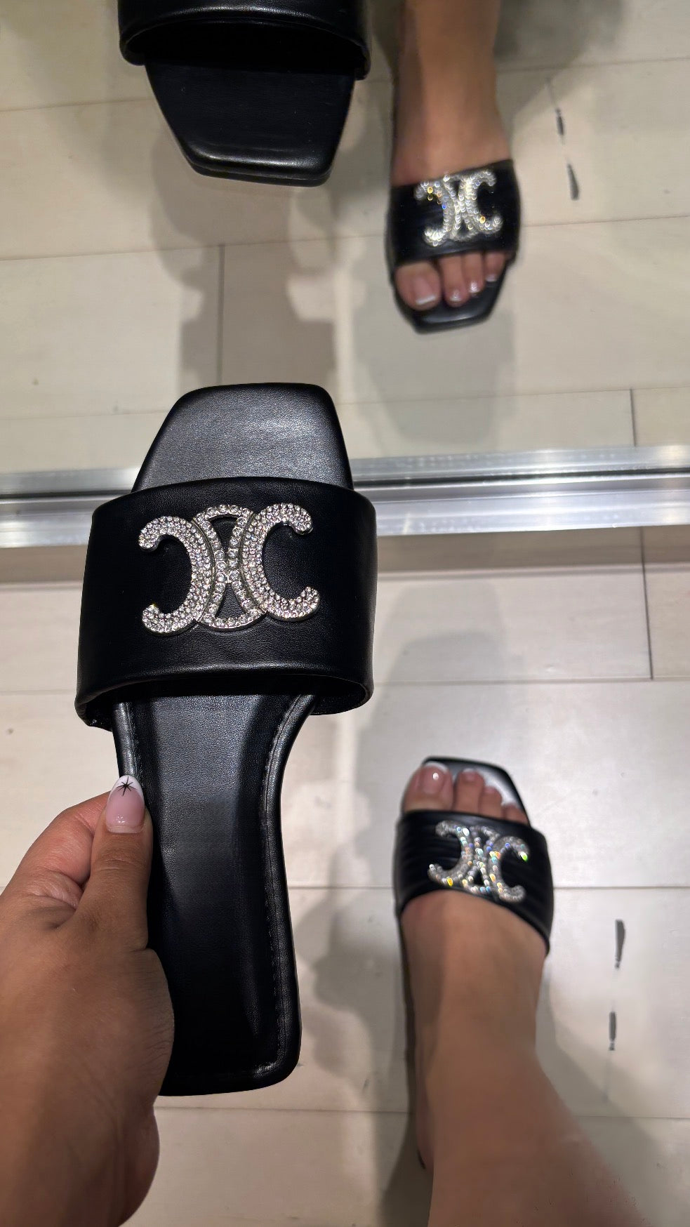 Delfina Sandal