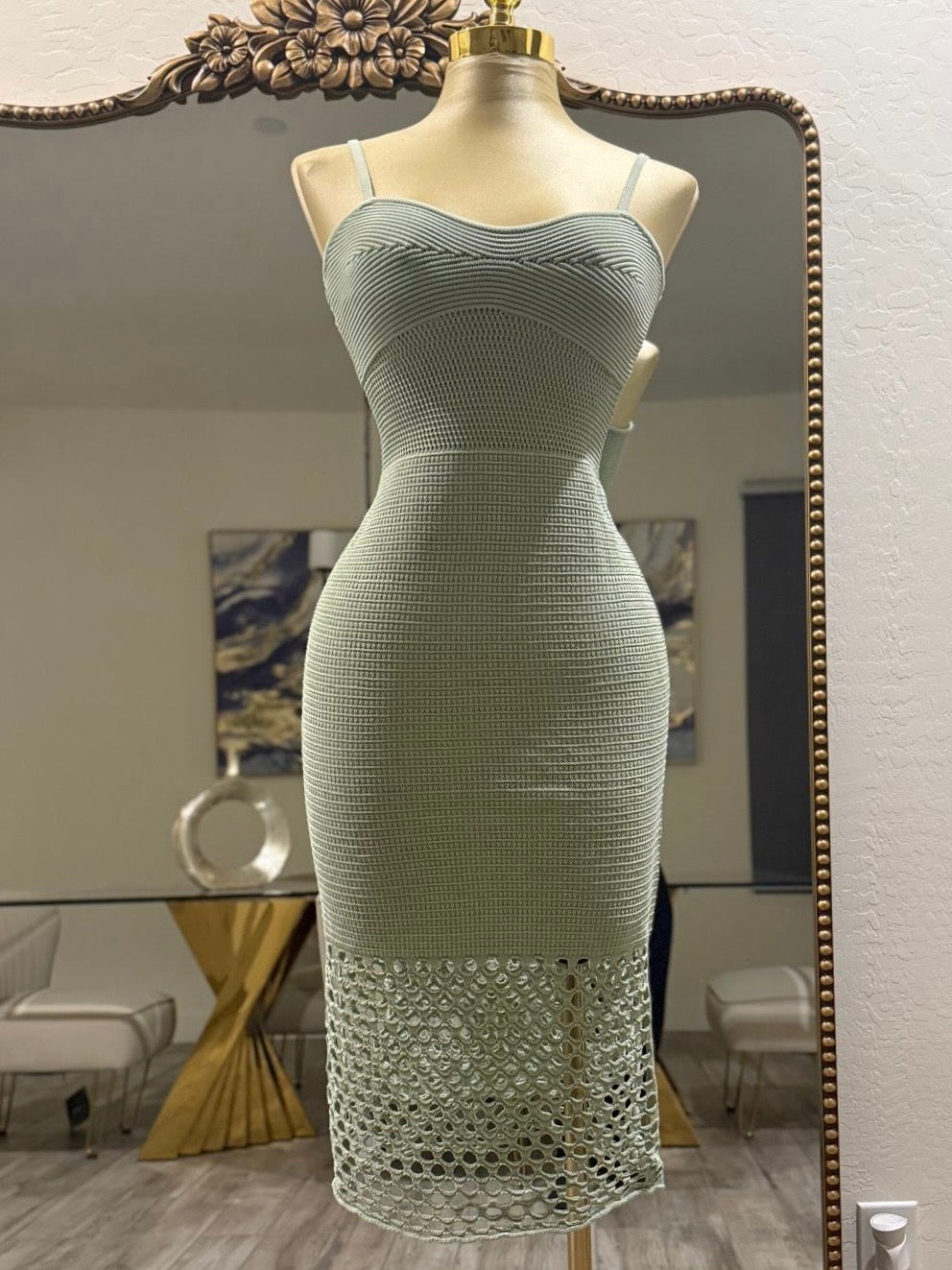 Lourdes’ Midi Dress