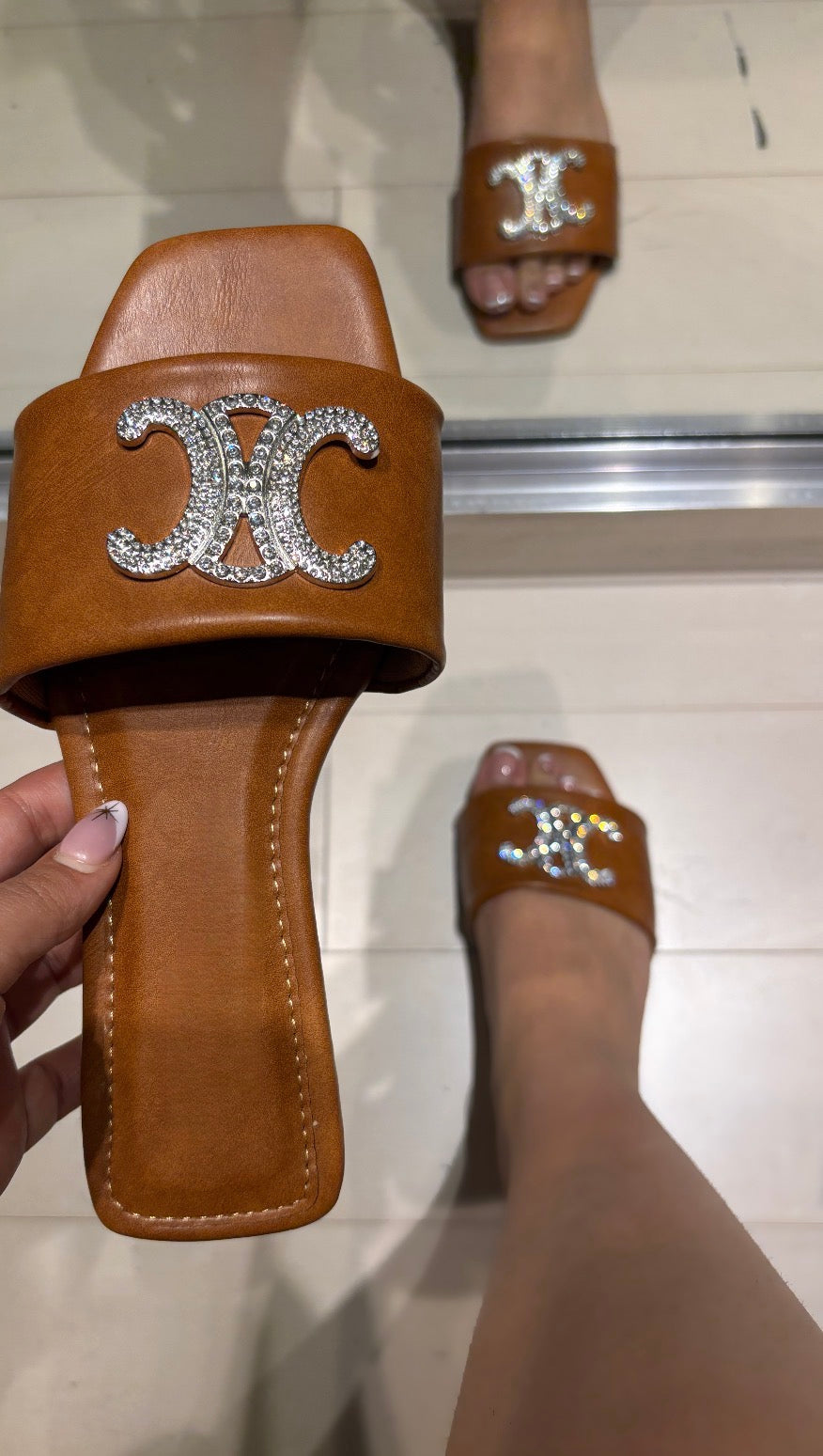 Delfina Sandal