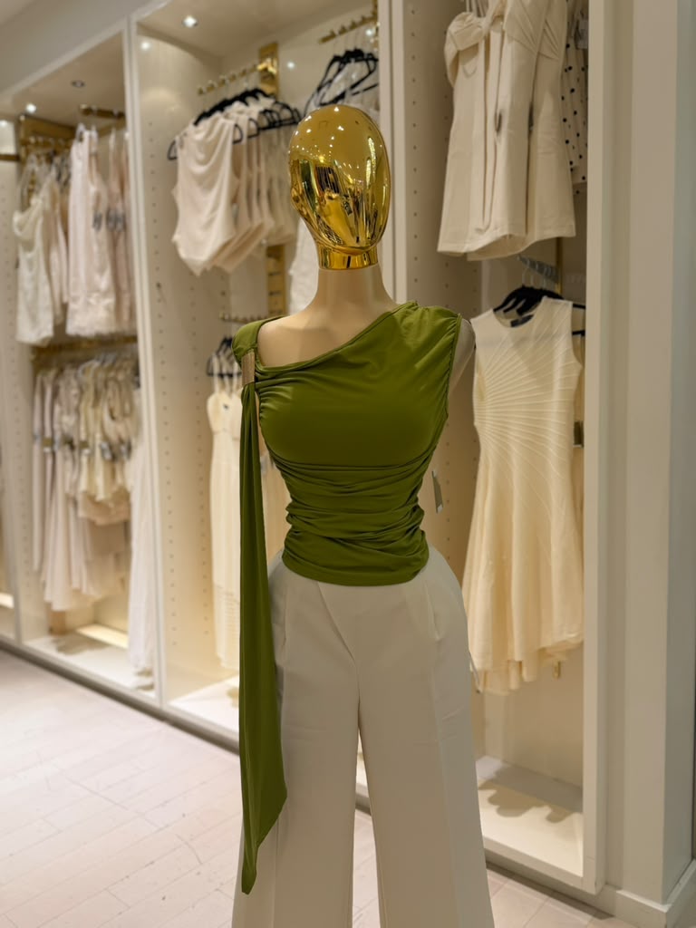 Anahie's Top