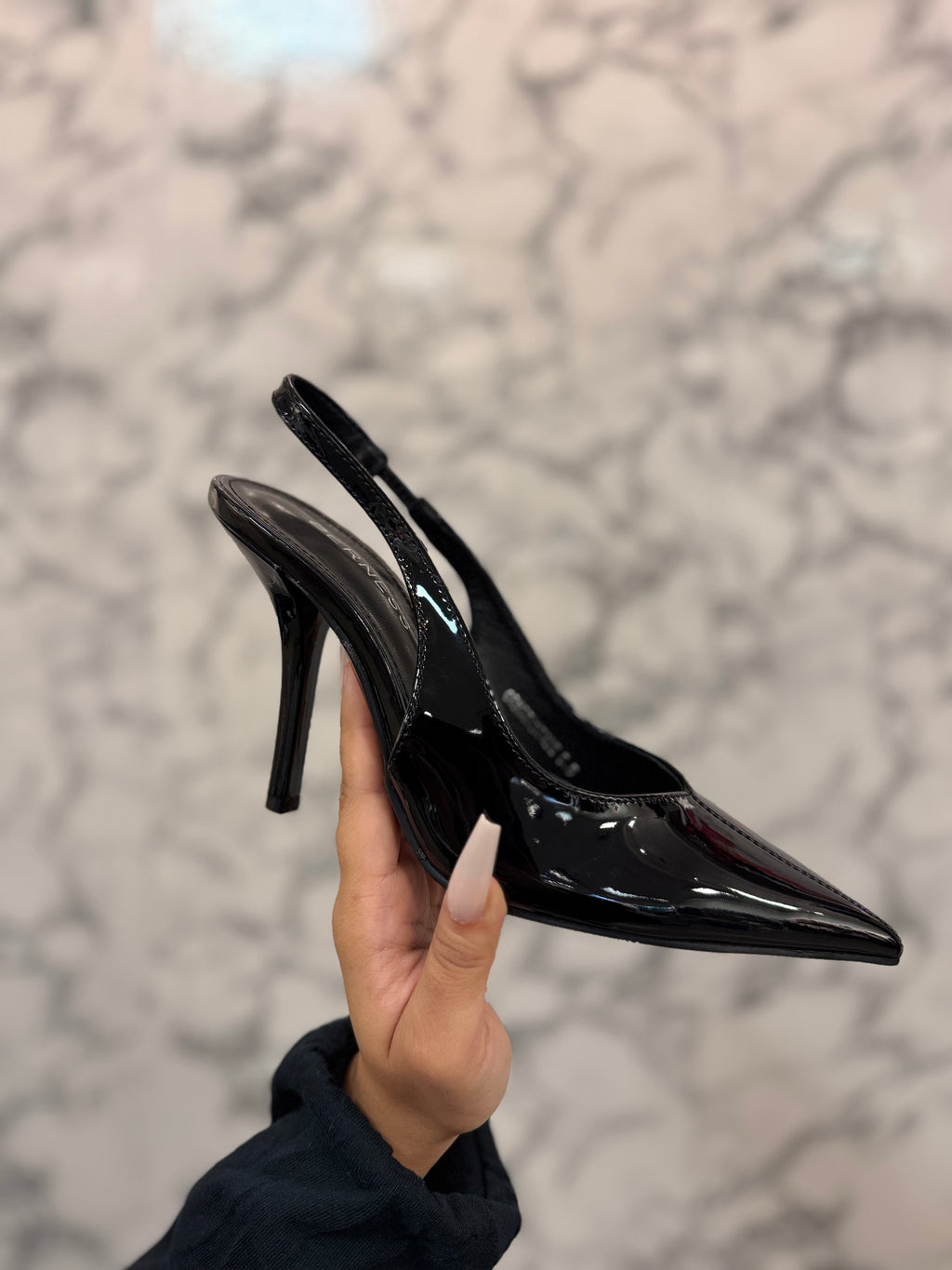 Constantine's Heels