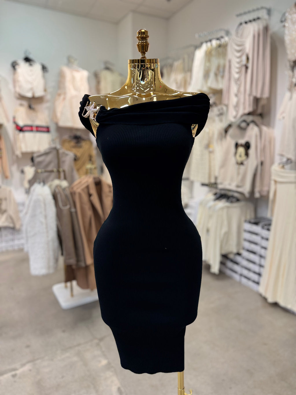 Say's Midi Dress