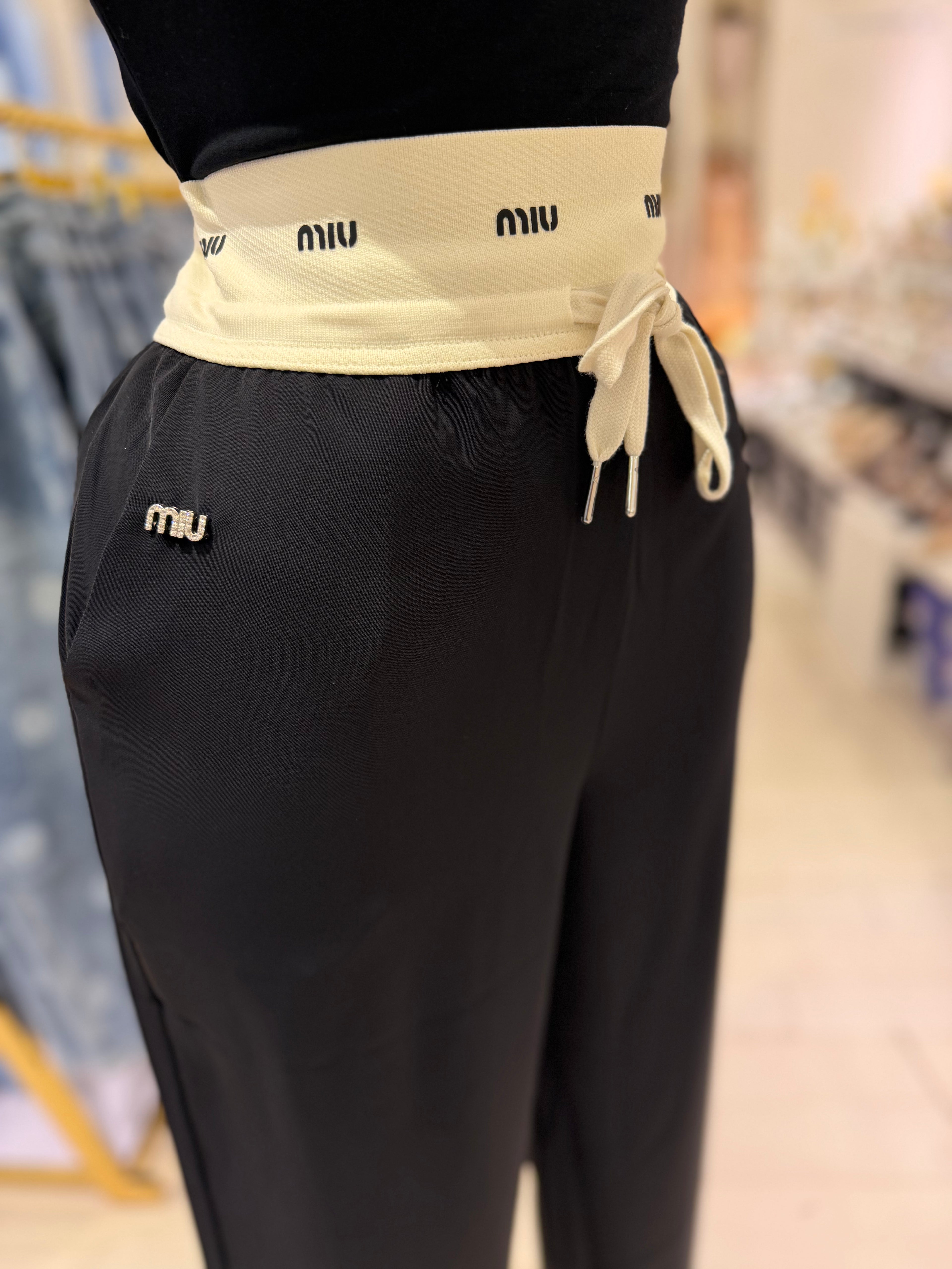 Mnm's Bottoms