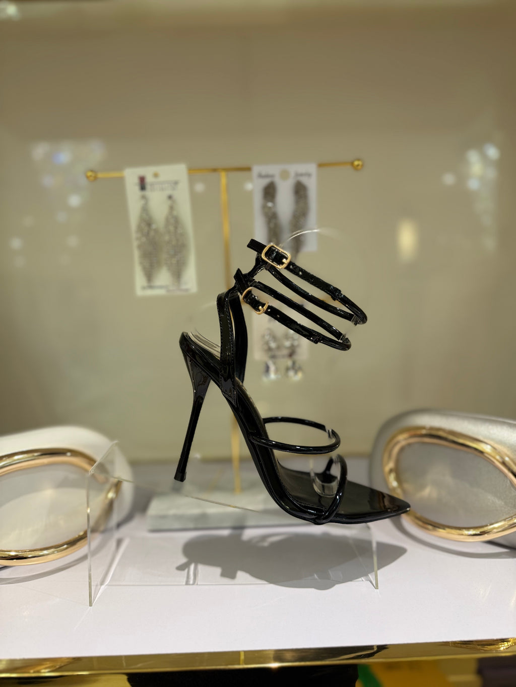 Diva's Heel