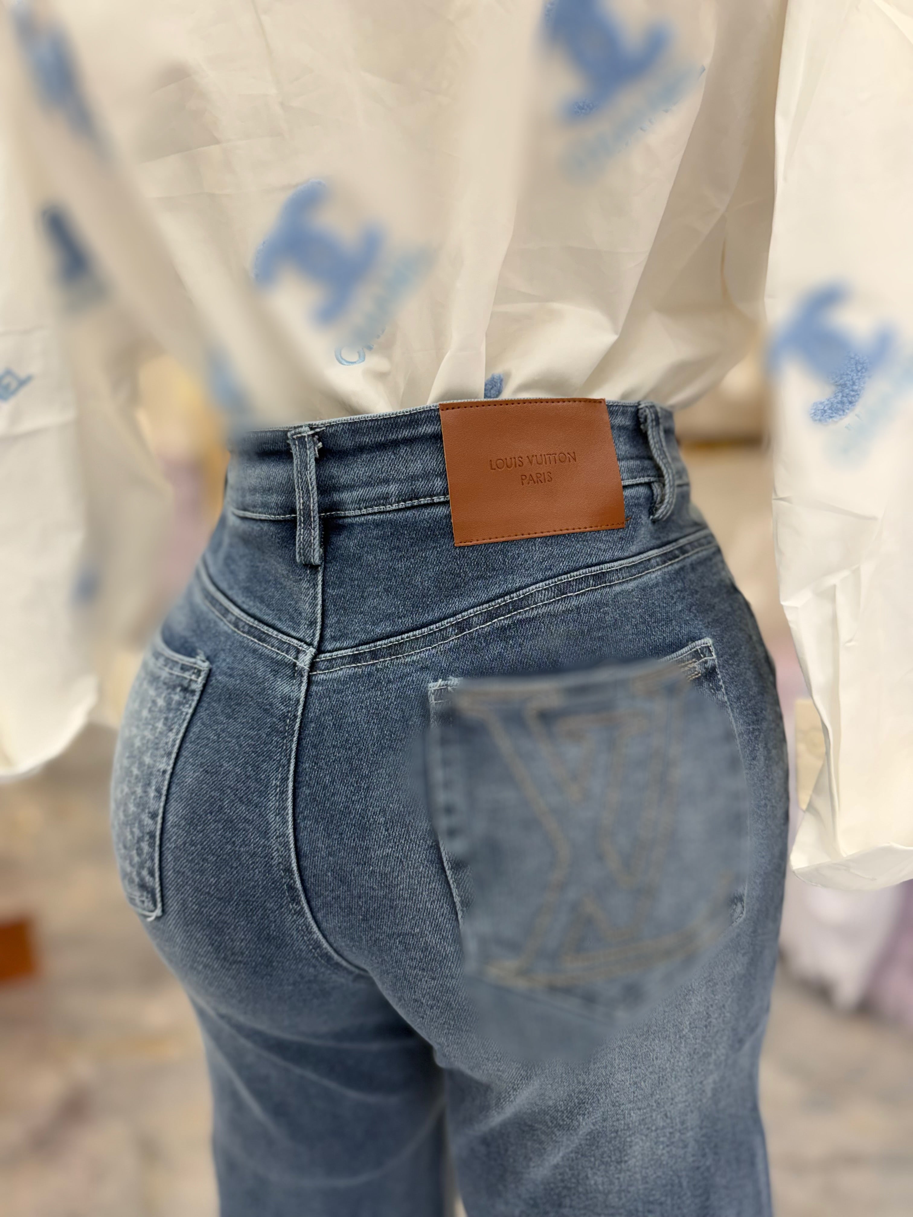 Lotus's Jeans