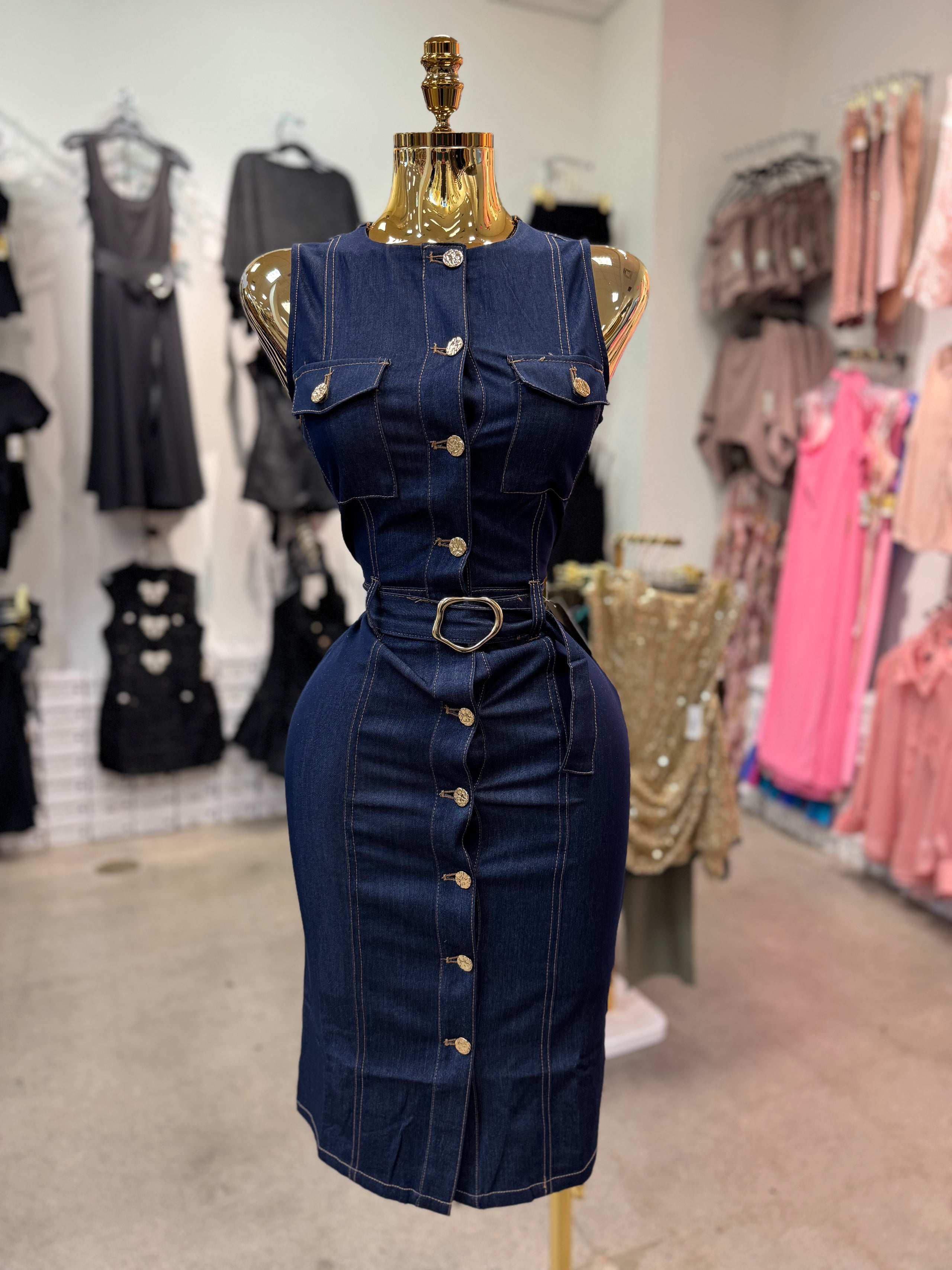 Alma's Midi Dress