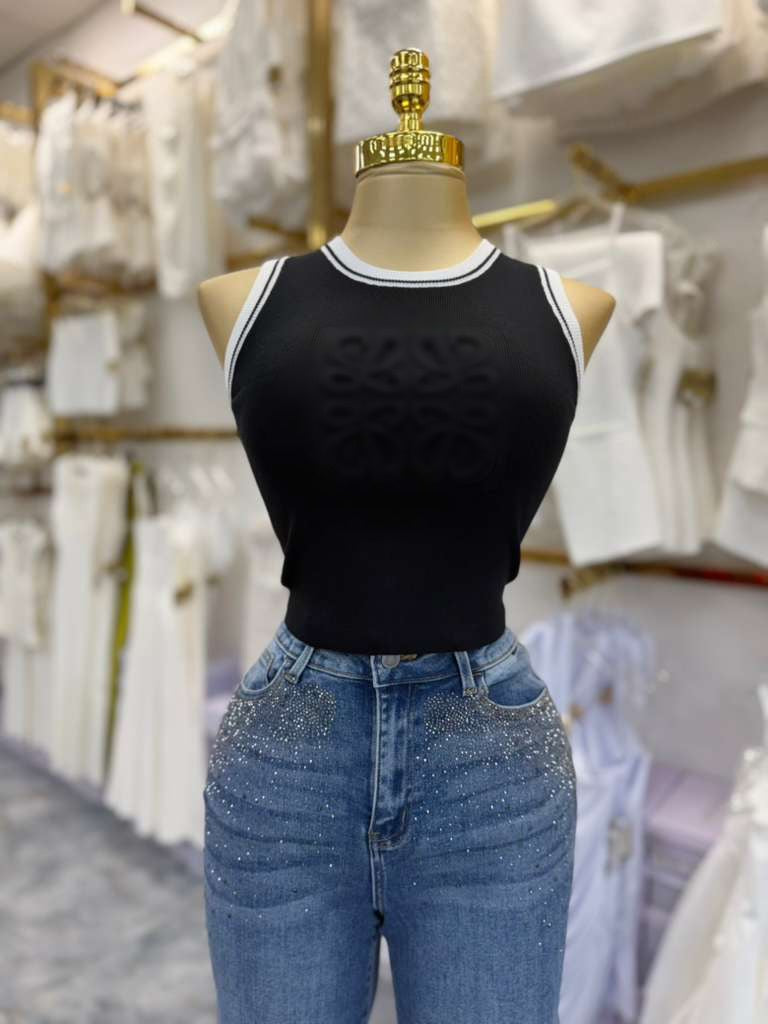 Leo's Top