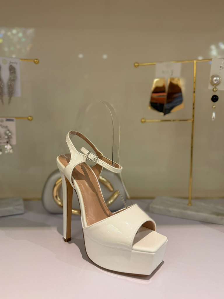 Genevine's Heel