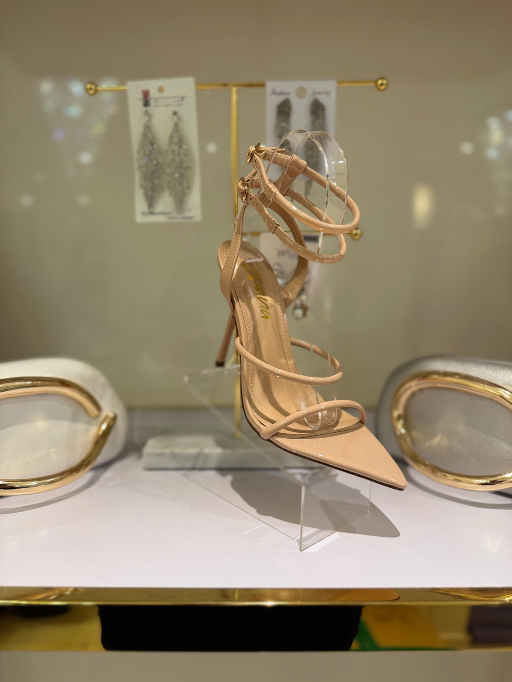 Diva's Heel