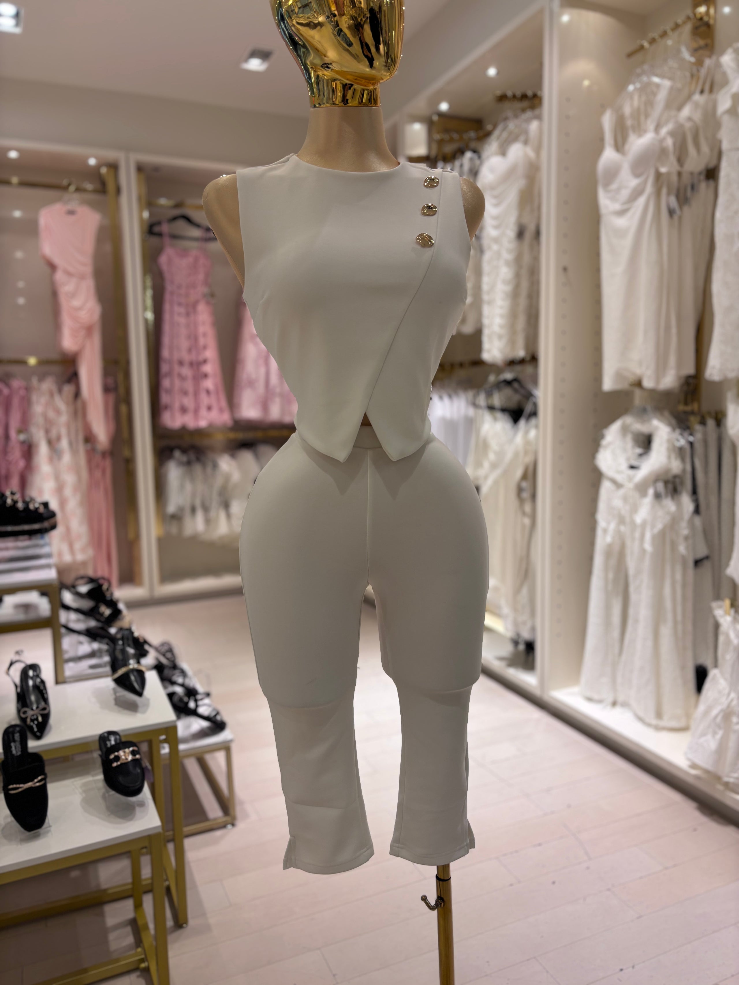 Shori's Capri Set