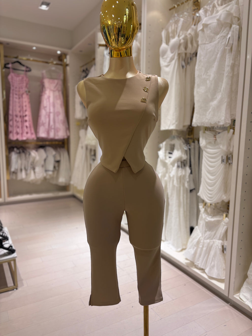 Shori's Capri Set