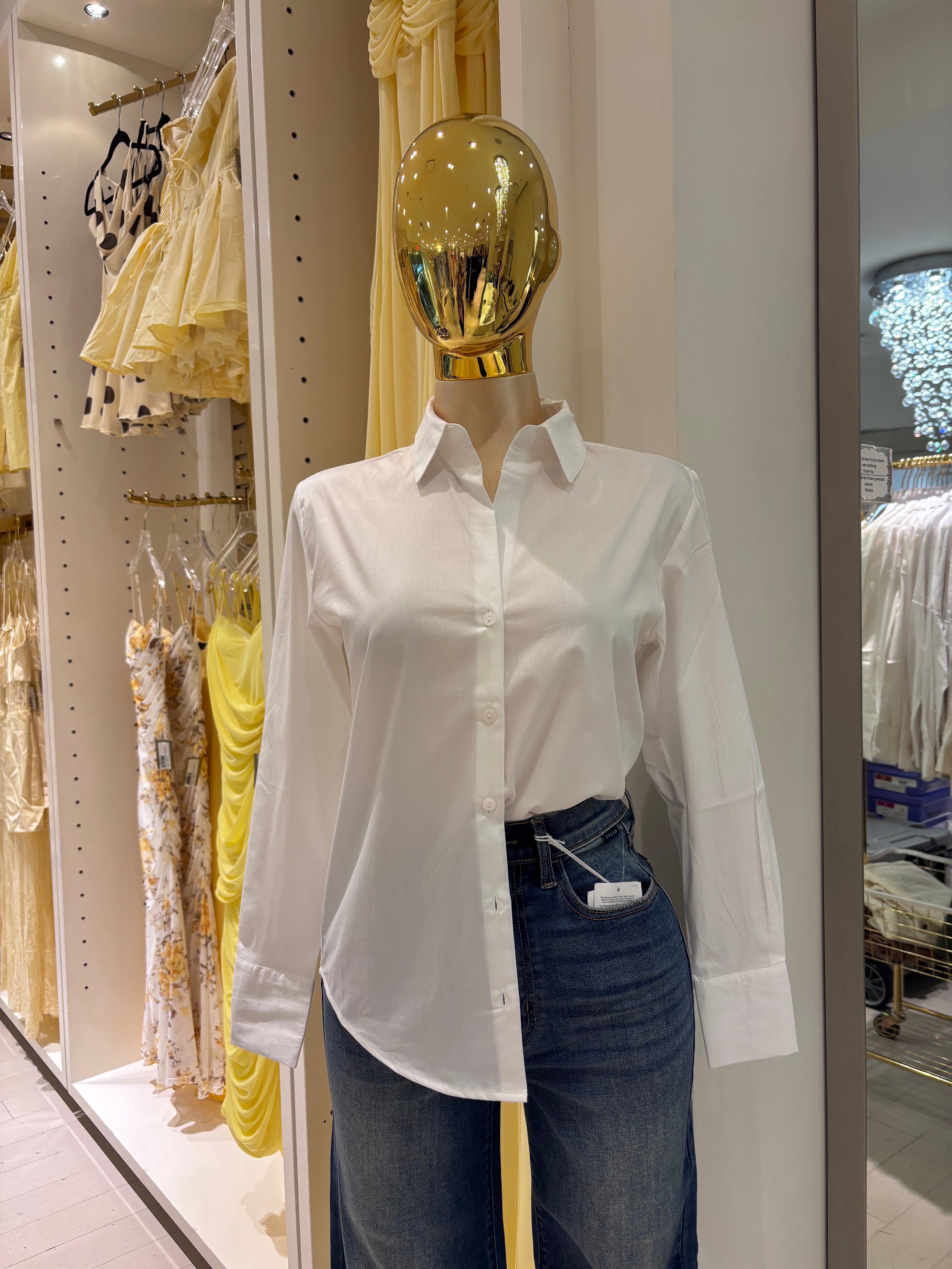 Mavi's Button-Up
