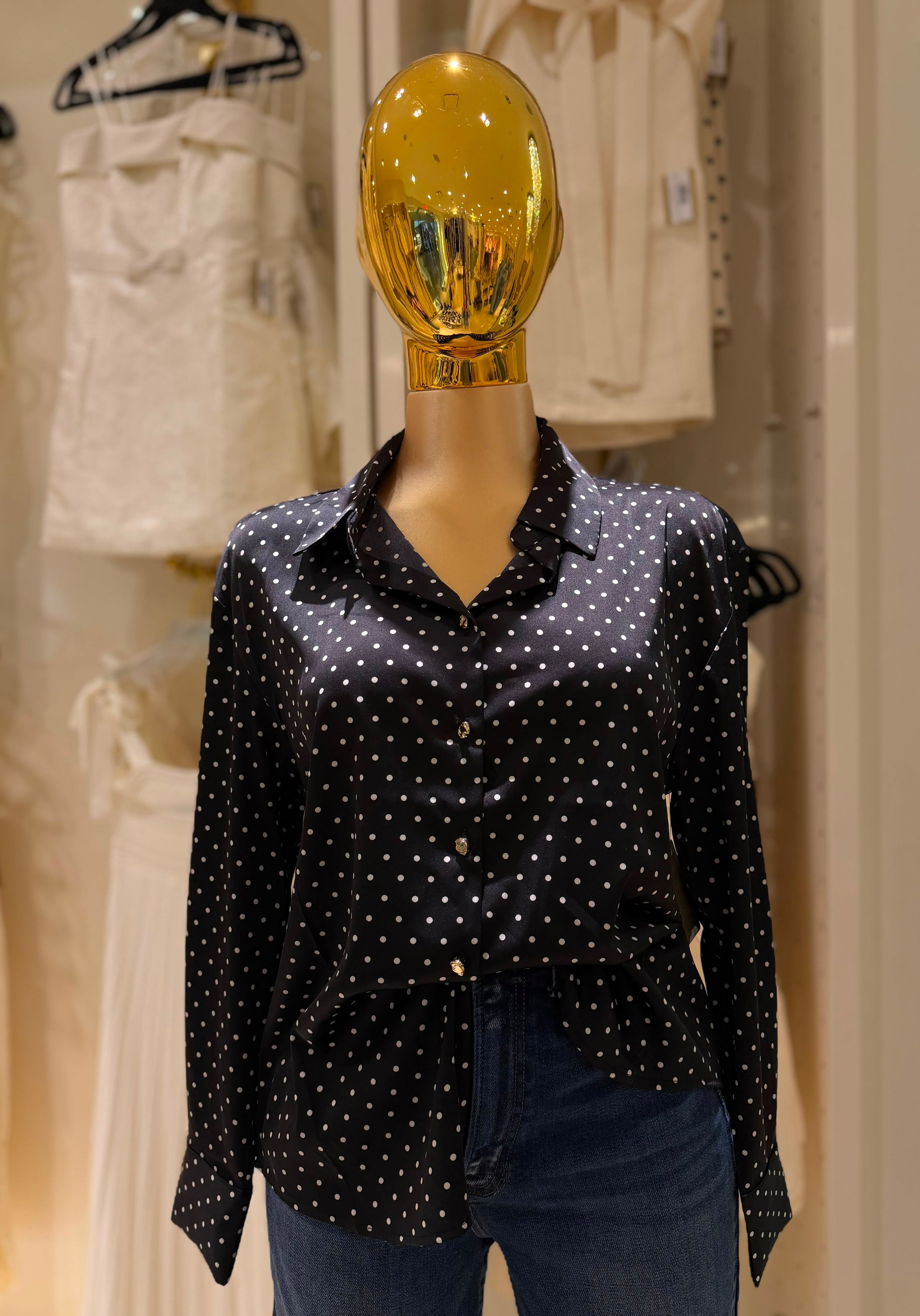 Moni's Top
