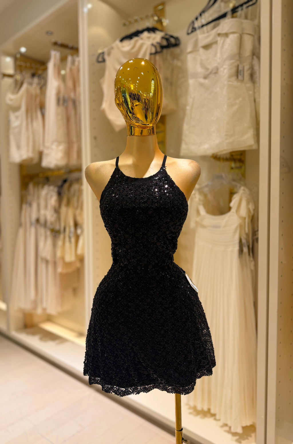 Unas's Dress
