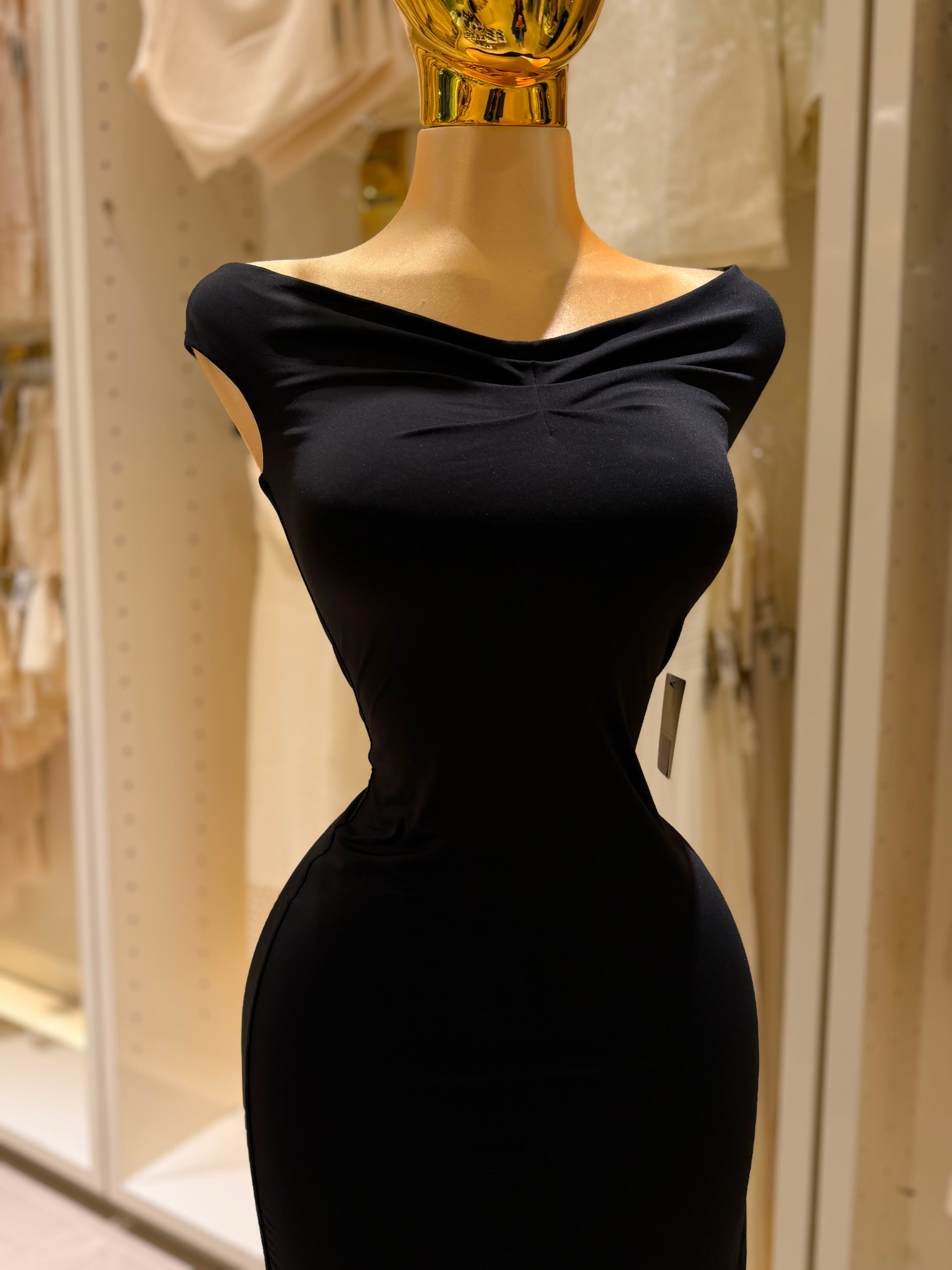 Iusu's Dress