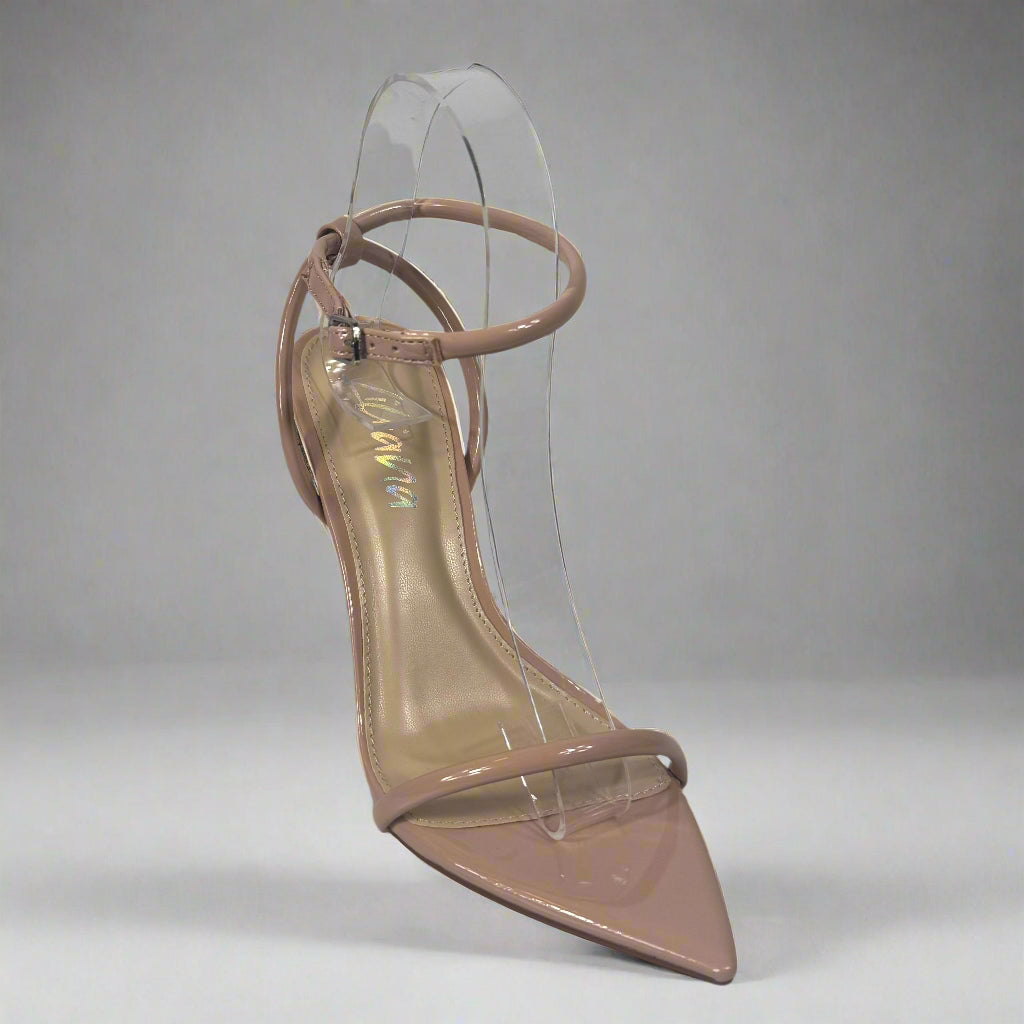 Sienna's Heel
