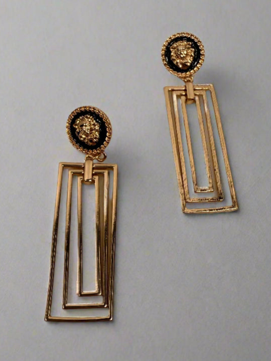 Lara's Earing