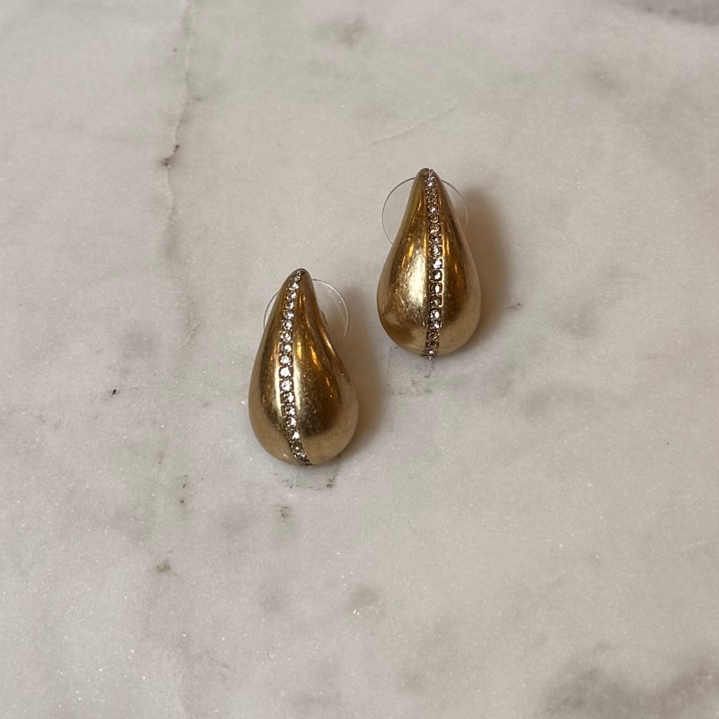 Ellis's Earring
