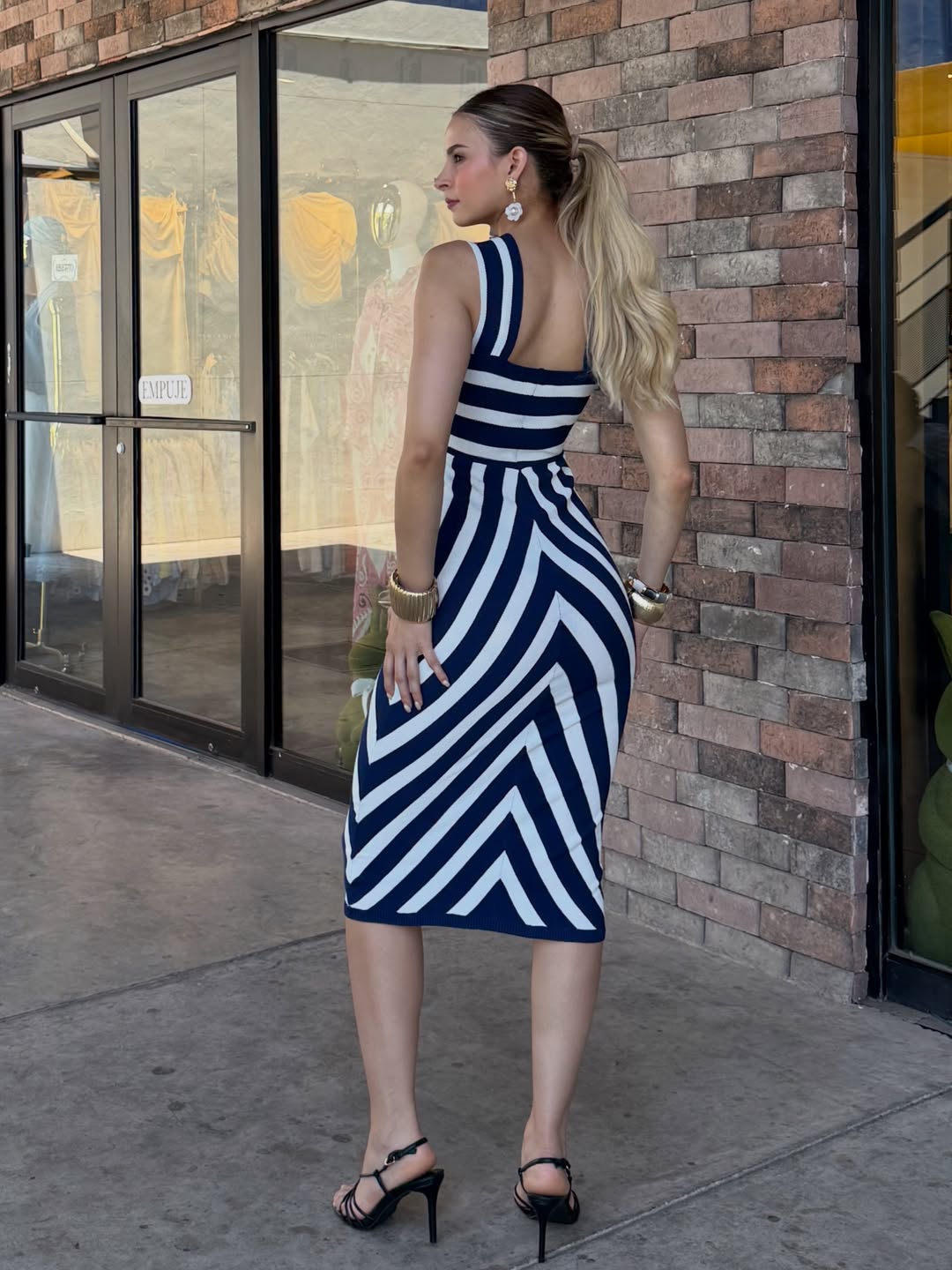 Tesi's Dress