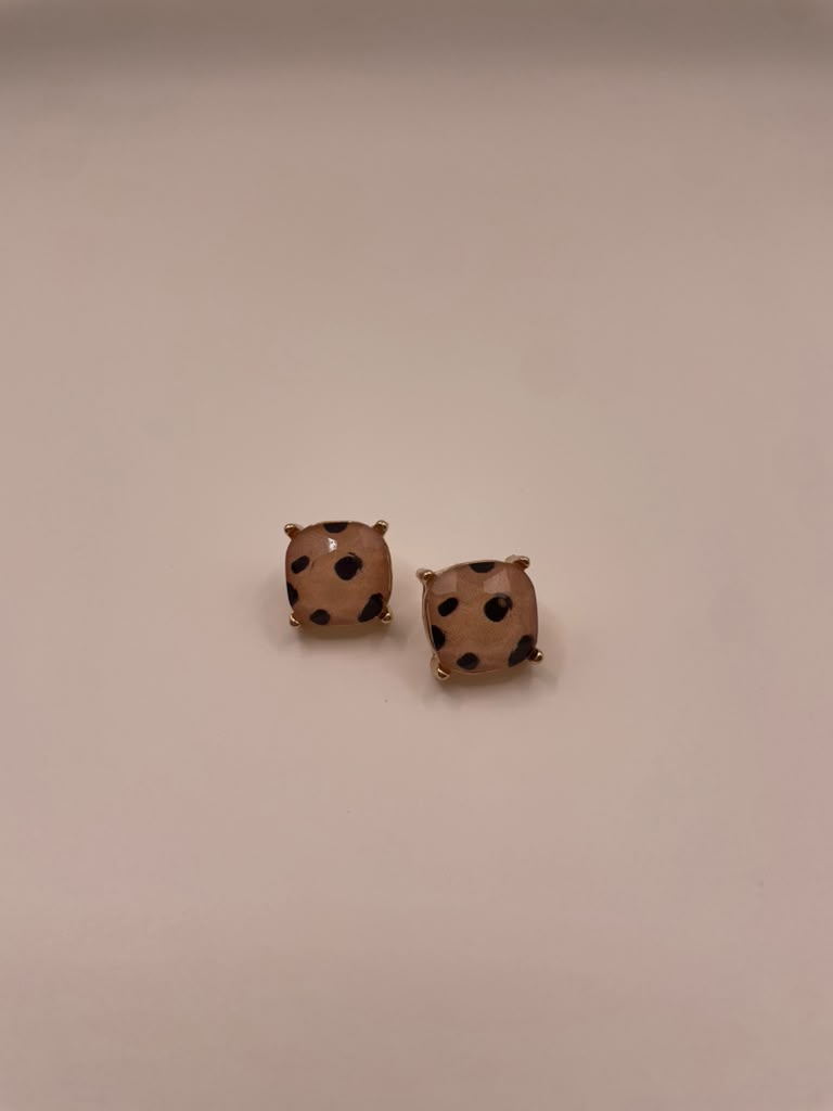 Inie's Earing
