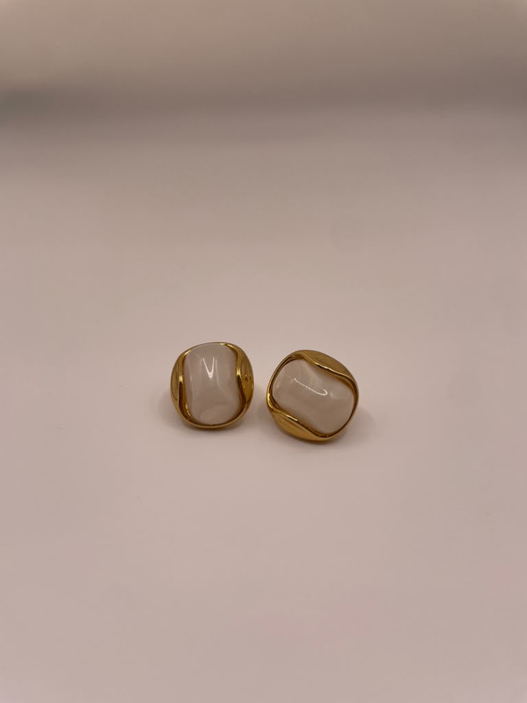 Juali's Earing