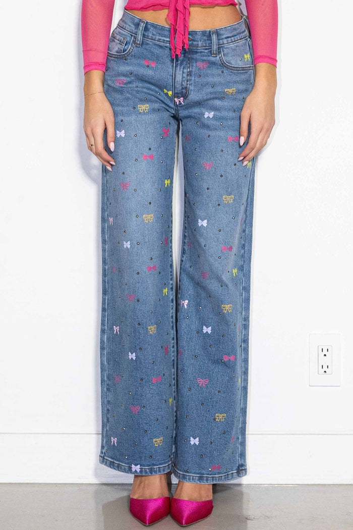 Anahi's Jeans