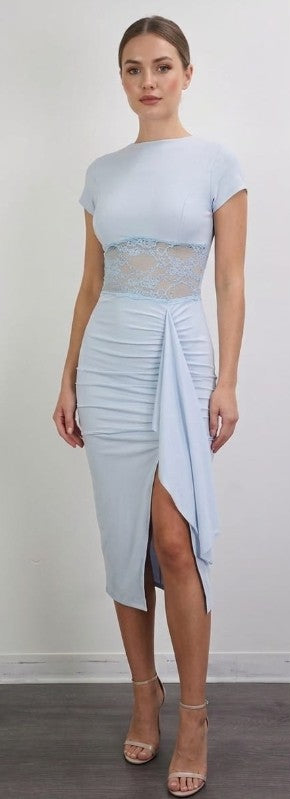 Munia's Dress