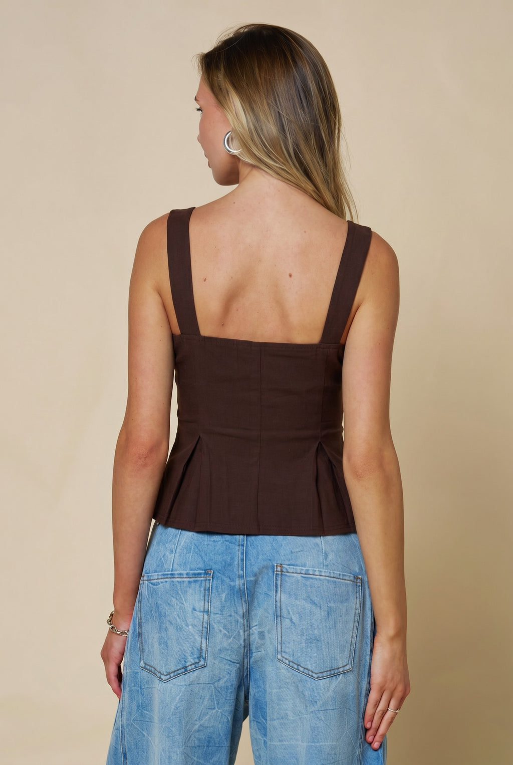 Busti's Top