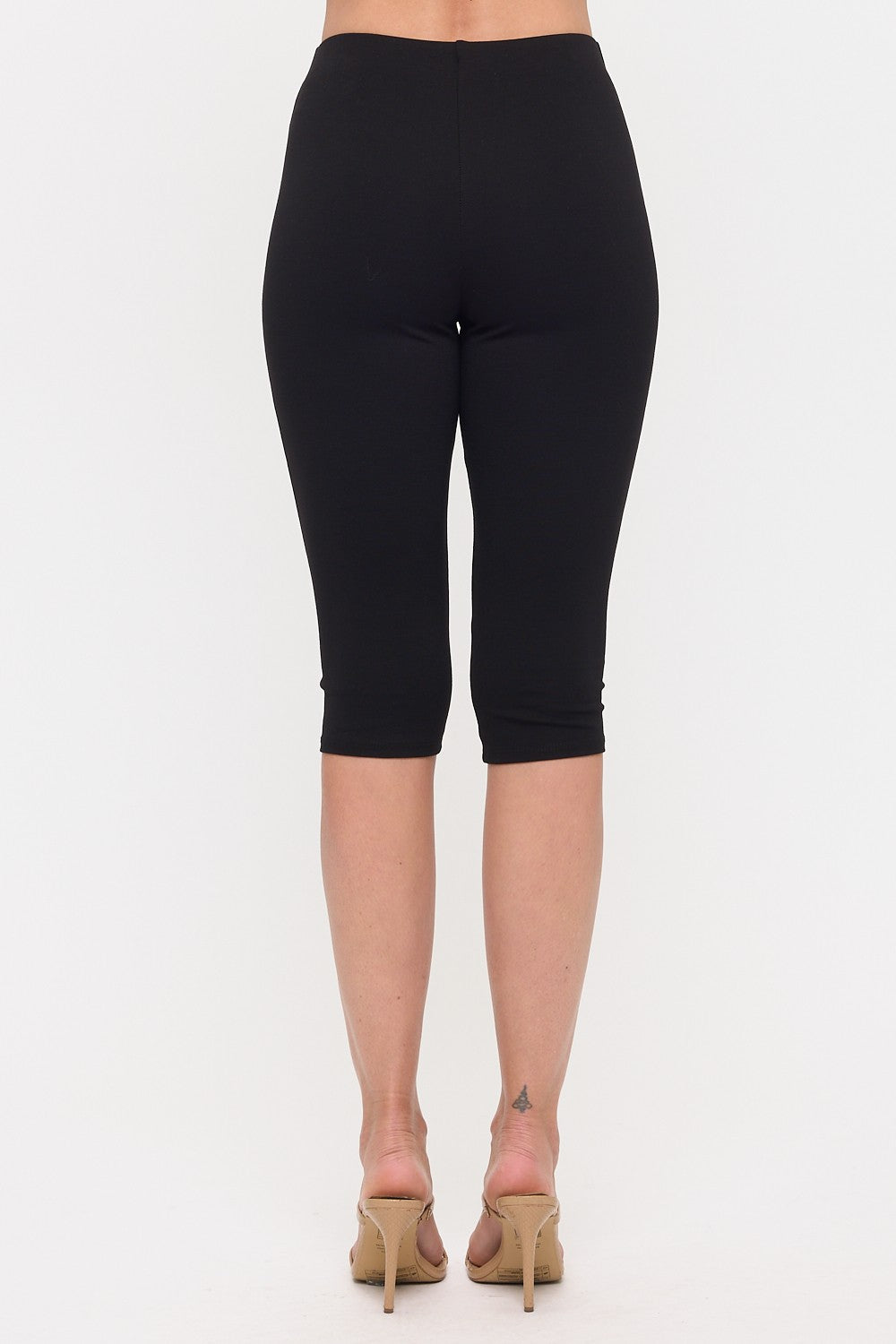 Perla's Capri