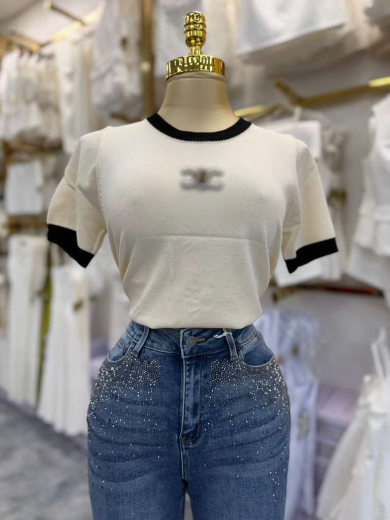 Cierra's Top